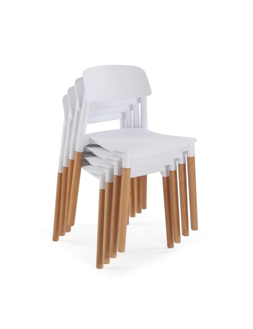 Quatre chaises de cuisine blanches, modèle hêtre