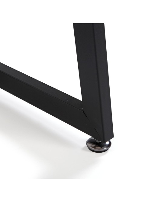 AMARO MODEL ENTRANCE TABLE