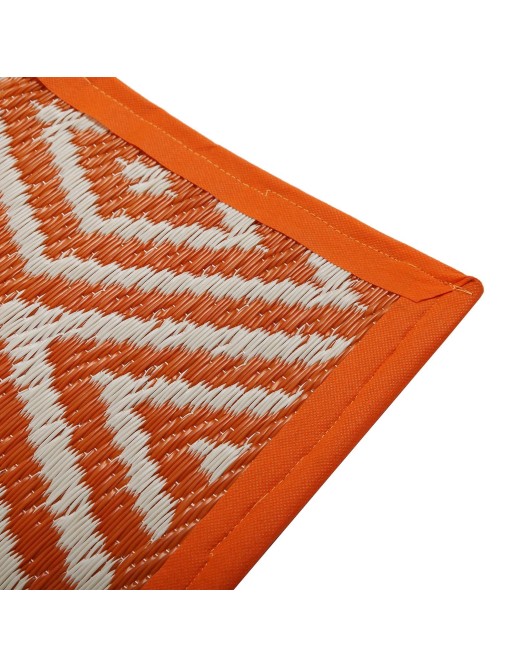 ORANGE MODEL PICNIC RUG