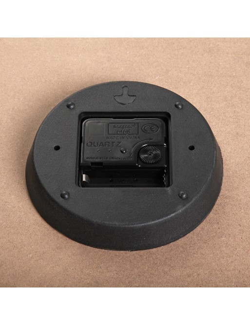 HORLOGE 48CM. MODÈLE ANTIQUES 1870 HORLOGE 48CM. MODÈLE ANTIQUES 1870