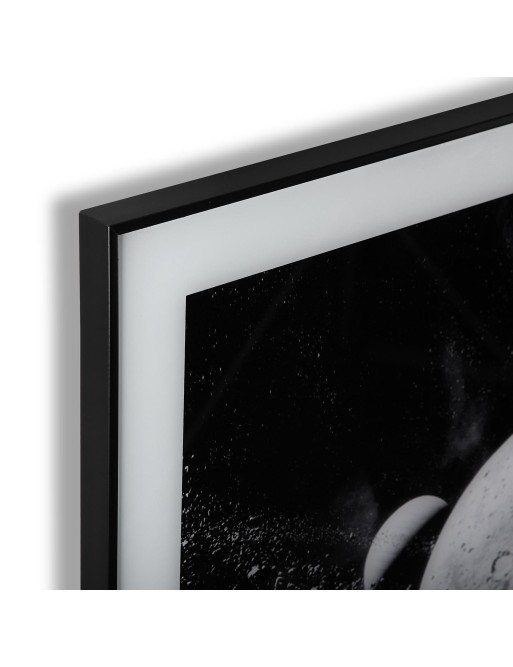 PICTURE WITH CRYSTAL PLANET MODEL