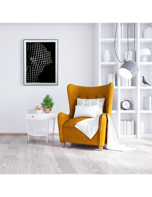 WOMEN'S PROFILE MODEL WALL PAINTING WOMEN'S PROFILE MODEL WALL PAINTING