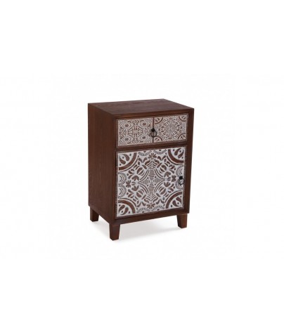 COMMODE WITH 4 DRAWERS....