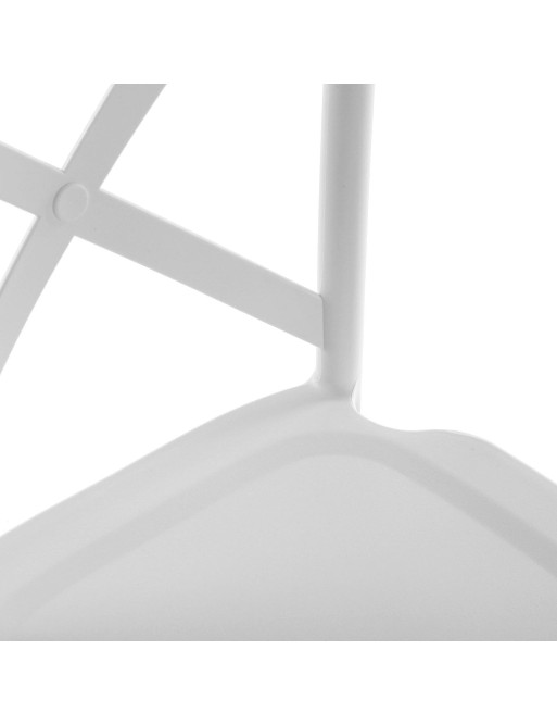 WHITE CHAIR MODEL CROSS WHITE CHAIR MODEL CROSS
