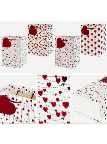 PACKUNG MIT 8 KLEINEN SÄCKCHEN MODELL LOVE