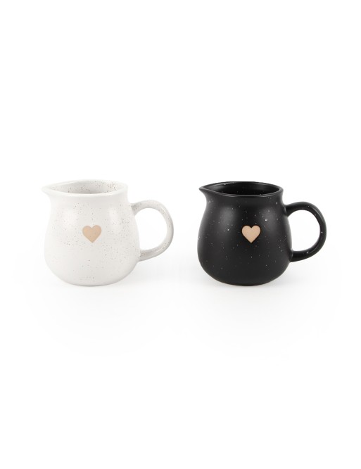 ASSORTMENT OF MILK JUGS MODEL ELLIS