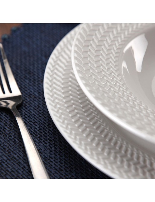 GESCHIRR MIT 18 TEILEN RELIEF MODELL CHEVRON WEISS