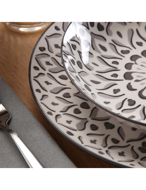 TABLEWARE SET WITH 18 PIECES MODEL ARVÍA GRAY