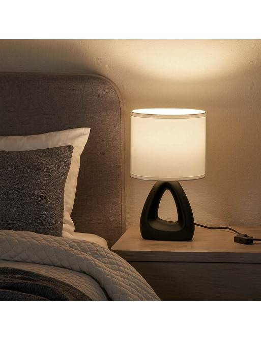 LAMPE DE TABLE NOIRE MODÈLE CENRA LAMPE DE TABLE NOIRE MODÈLE CENRA