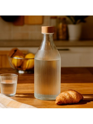 KLARE, ZERKRATZTE GLASFLASCHE MIT ALUMINIUMVERSCHLUSS 1000 ml