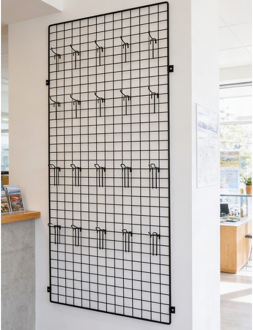 Panneaux en treillis 90x30x1 + Plaque support mural. La couleur noire