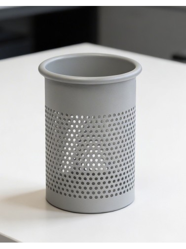 Silver metallic pencil holder or pen holder (10,5 x 9.5 cm)