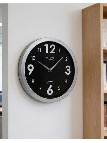 Wall clock. Wall clock with a 30 cm diameter (black)