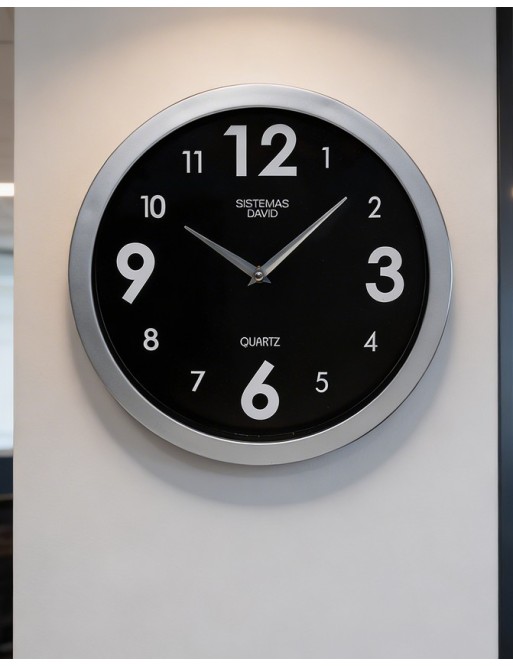 Reloj de pared para oficina color negro