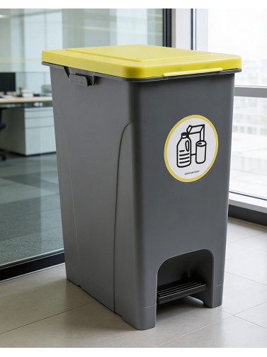 Abfalleimer mit Pedal 30 Liters (Klebstoff). Gelber Deckel