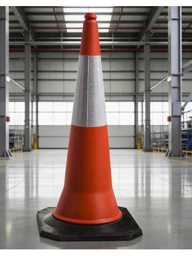 Reflective Cones with rubber Base (1 m.)