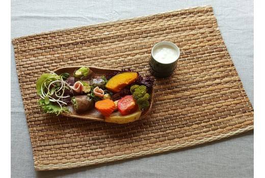 Tischdecken aus Naturfasern