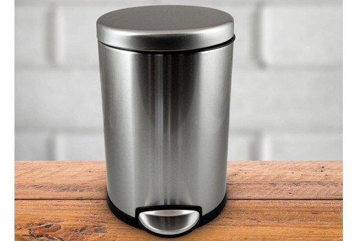 Bathroom Bins and Pedal Bins